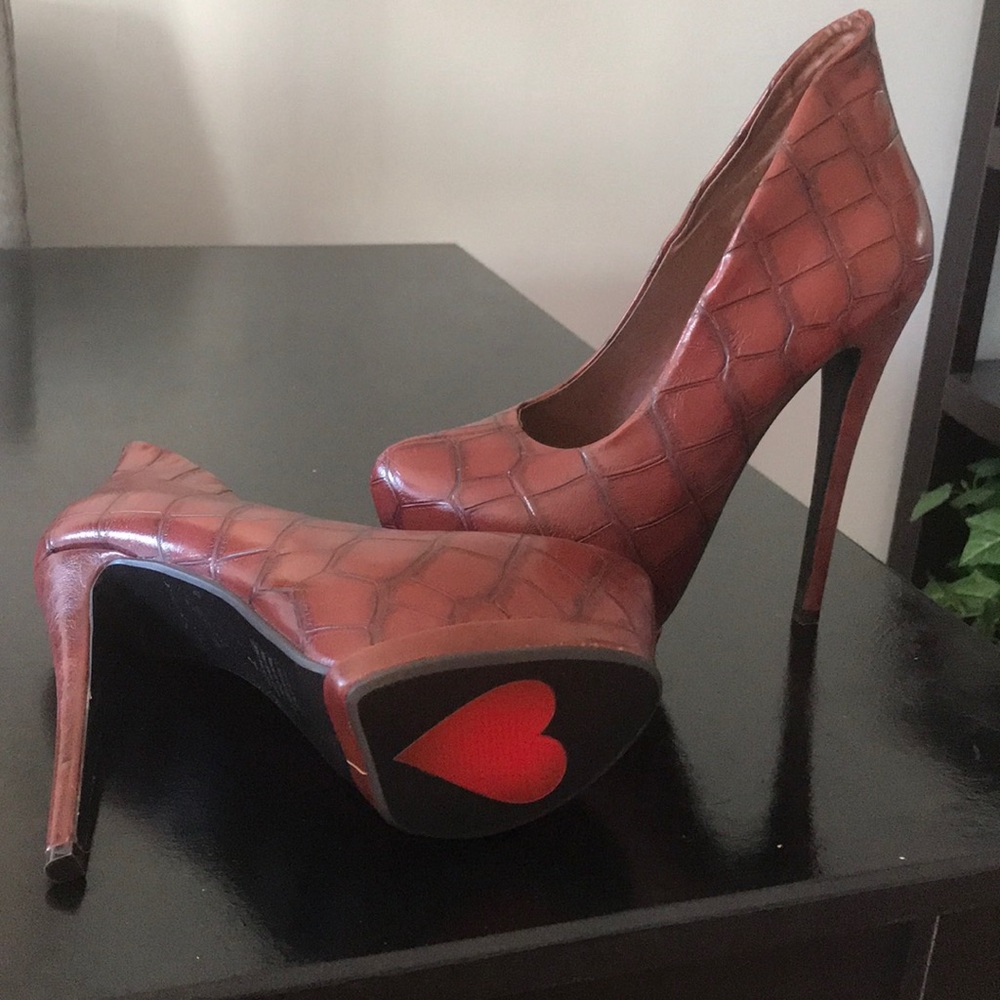 Luichiny Heels - image 3